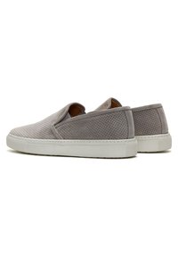 Derimod Slipper - grey