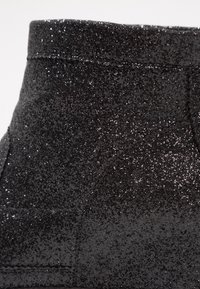 Shoe The Bear Botines bajos - black