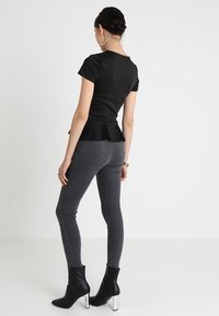 Even&Odd Triko s potiskem - black