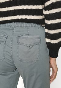 Marks & Spencer Kalhoty - blue