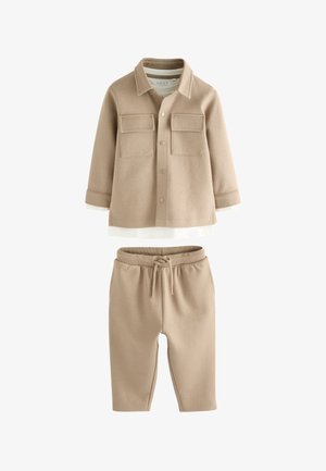 JOGGERS 3 PIECE SET - Osnovna majica kratkih rukava - tan brown