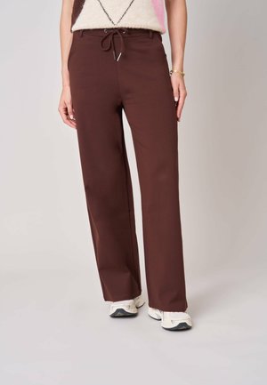 DEELUXE, NOA - Pantalon classique - hellbraun