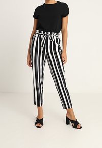 Miss Selfridge Kalhoty - black