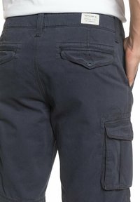 Quiksilver CRUCIAL BATTLE 21 - Shorts - blue nights