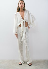 Brownie RÚSTICA MULTIPOSICIÓN - Blusa - white