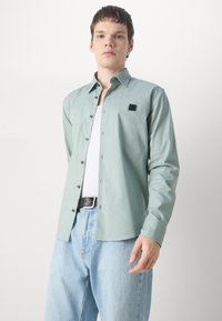 HUGO ERMO - Shirt - open grey