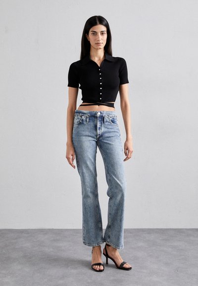 Maje PARFAITEYE - Straight leg -farkut - bleu