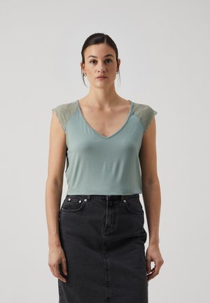 ONLPETRA MIX - T-shirt con stampa - chinois green