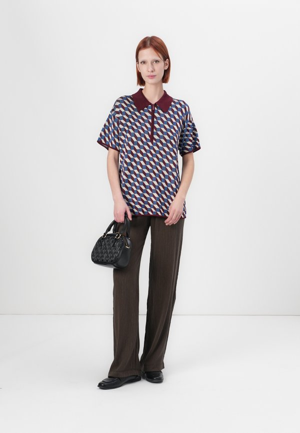 SWEATER ABRIL - Polo shirt2