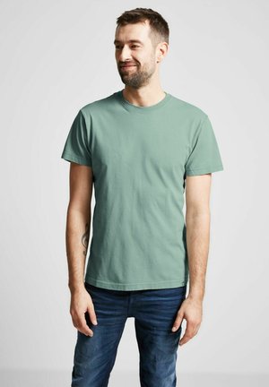 Street One MEN IN GEWASCHENER OPTIK - Basic T-shirt - grün