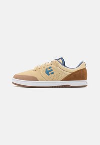 Unselected, brown/tan/blue
