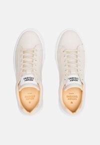 Henry Stevens TRAVIS - Sneaker low - beige