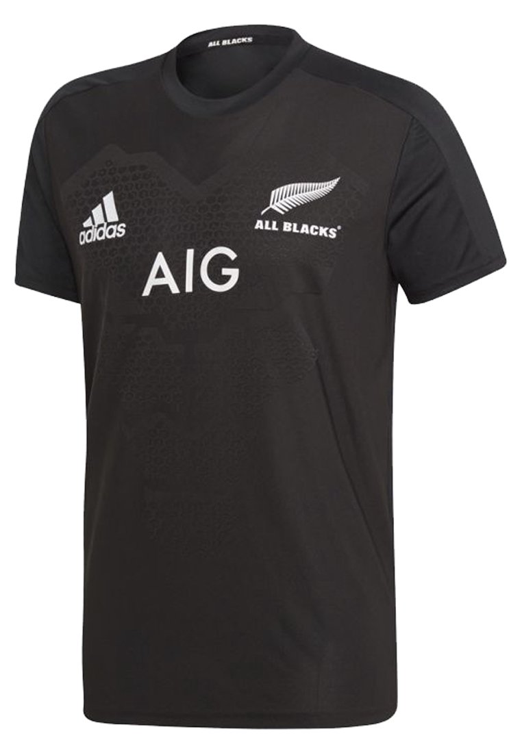 T-shirt sportivo nero realizzato in tessuto leggero. Caratterizzato dal logo Adidas, dal branding "AIG" e dal testo "ALL BLACKS". Collo a giro, maniche corte.