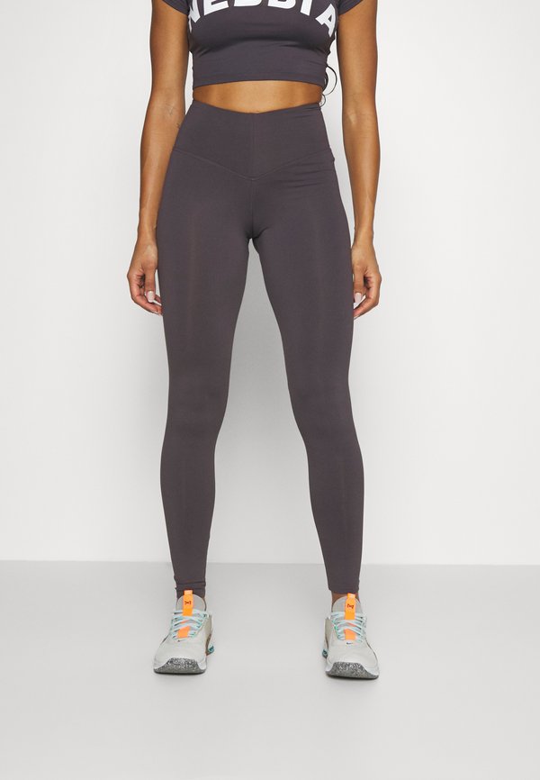 HIGH WAISTED GYM LEGGINGS - Leggings - marron