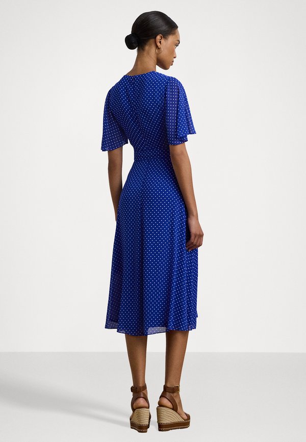 POLKA DOT BELTED CRINKLE GEORGETTE DRESS - Day dress2