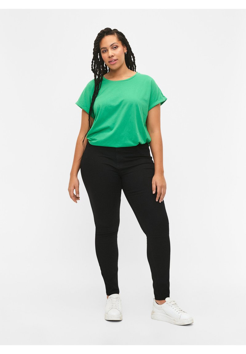 Zizzi - 2-PACK SHORT SLEEVED - Basic T-shirt - kelly green black, Enlarge