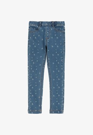 Niebieskie spodnie dżinsowe z elastycznym pasem i drobnymi białymi kwiatowymi wzorami równomiernie rozmieszczonymi na tkaninie.