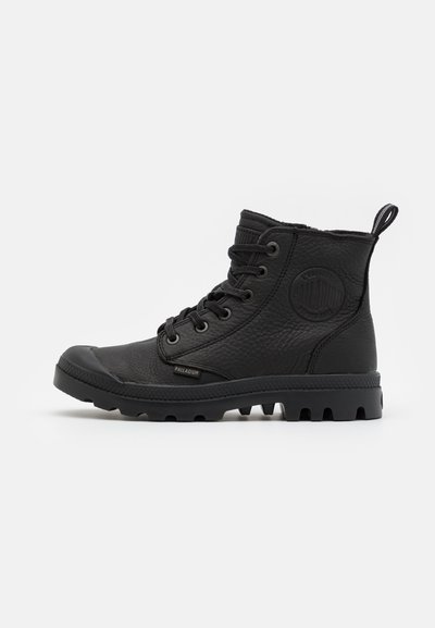 PAMPA ZIP LTH ESS UNISEX - Bottines à lacets - black