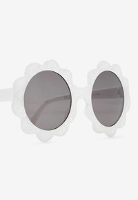 Next FLOWER - Ochelari de soare - pearl white