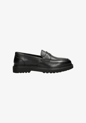 Mocassins en cuir noir avec une finition lisse, présentant un accent cousu et une semelle en caoutchouc épaisse et rainurée pour l'adhérence et la durabilité.