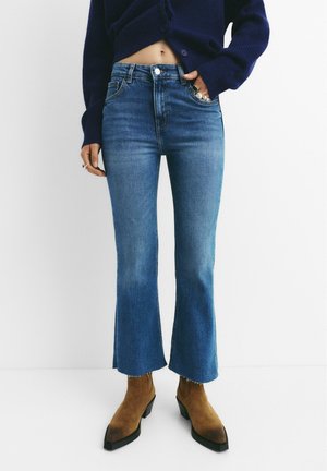 MID-WAIST KICK BELL BOTTOM - Jeans bootcut - blue denim