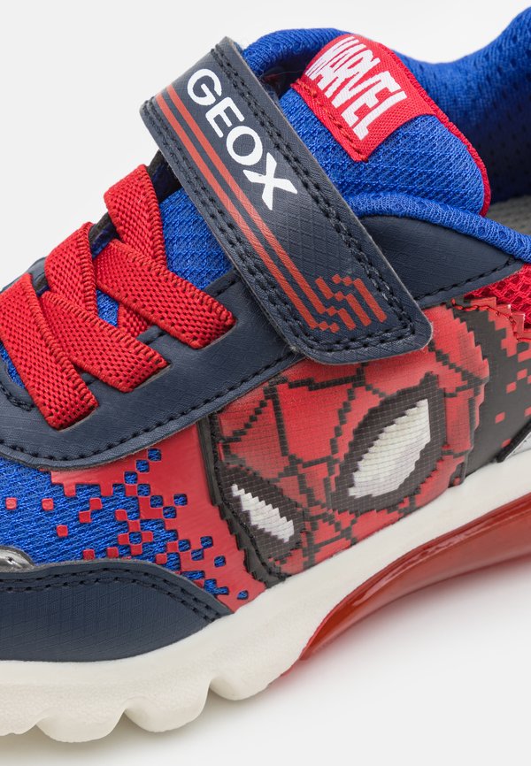 MARVEL SPIDERMAN CIBERDRON BOY - Trainers2