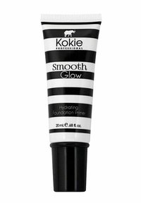 Fuktgivande foundationprimal i en 20 ml svart- och vitrandig tub. Har ett svart lock med etiketten "smooth Glow." Slät, glänsande textur.