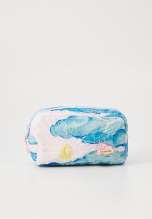 STARDUST BAG  - Wash bag - moonshine rose