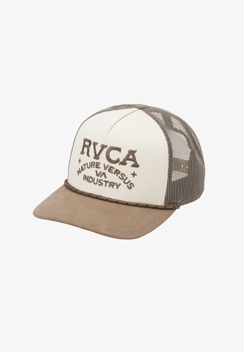 Gorra tipo trucker de malla beige y marrón con "RVCA Nature Versus Industry" bordado en el panel frontal y una visera curva.