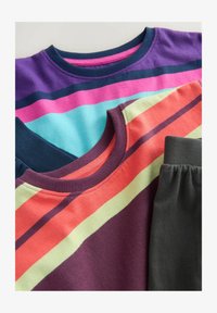 Neizvēlēts, multi bright stripe