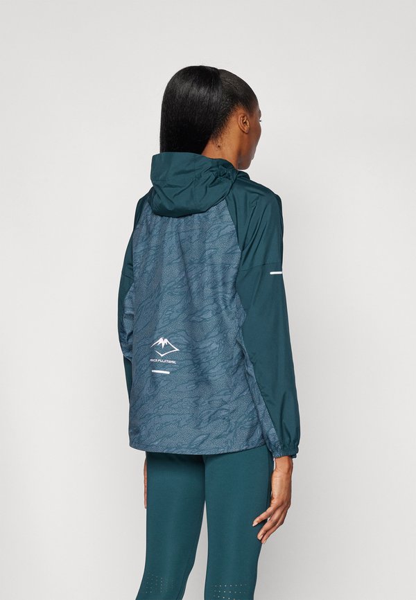 FUJITRAIL PACKABLE - Windbreaker3