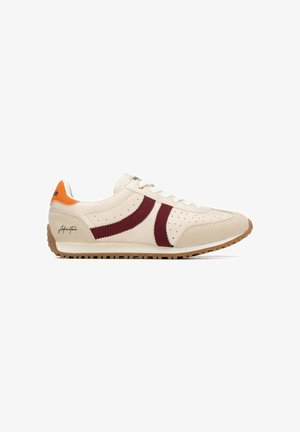 Refresh, ZAPATILLA DE MUJER PLANO - Zapatillas - rojo