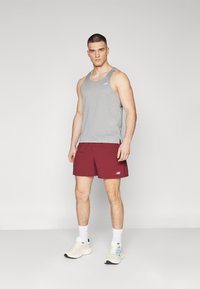New Balance SPORT ESSENTIALS SINGLET - Top - slate grey