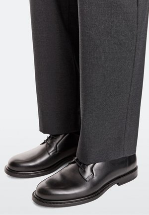 Massimo Dutti DERBY  - Business-Schnürer - black