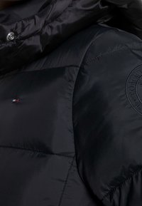 Tommy Hilfiger Winterjas - black