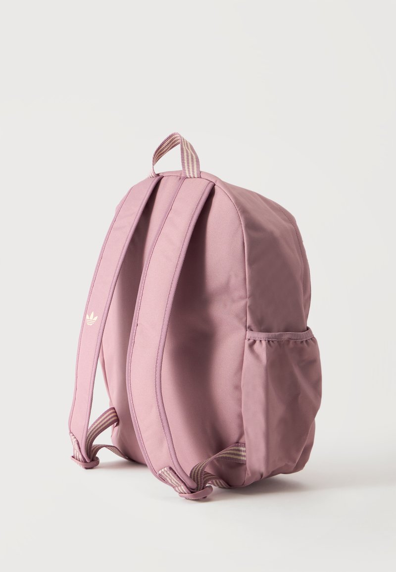 adidas classic trefoil backpack dusty pink 3-Stripe for Laptop, School and Travel, 28L : Electronics while the sporty design with the typical adidas branding adds accents adidas 3-Stripe Classic backpack for