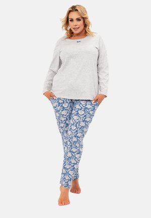 Szary, długosleeve top z niebieskim akcentem, zestawiony z niebieskimi spodniami w kwiatowy wzór. Miękka tkanina o luźnym kroju i bocznymi kieszeniami.
