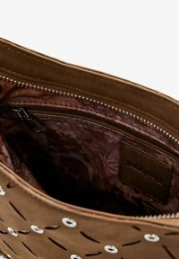 Desigual MEDIUM CUT-OUT - Borsa a mano - brown