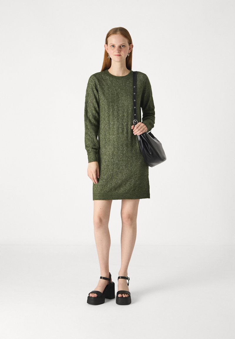 green emerald velvet dress Women's Short Sleeve Flex Dress main image 0