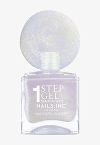 Transparente flaske med gele neglelakk med en avrundet, glitrende kork. Fargen er lys lavendel med skimrende accenter. Volum: 14 mL.