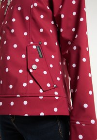 Schmuddelwedda Outdoorjacka - red