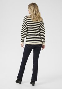 Cream GIVEME STRIPE  - Pullover - ancient scroll ad black stripe