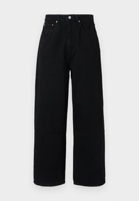 Unselected, black tint