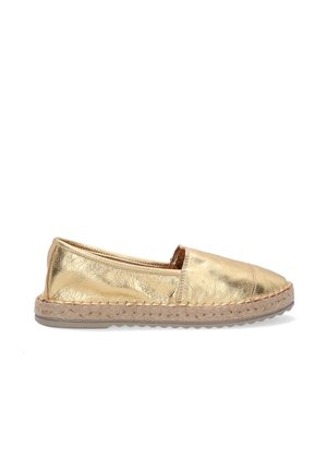 Goldfarbene, metallische Espadrille-Slipper mit einer abgerundeten Spitze und einer geflochtenen Jutesohle. Glatte Oberfläche mit elastischen Seiteneinsätzen für eine optimale Passform.