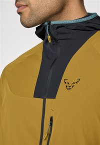 Thumbnail Image 6