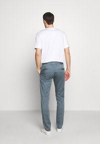 Emporio Armani Pantalones chinos - mottled blue