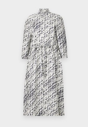 Valge ja mereväe sinine pikakäiselise pluusi kleit, millel on leopardi trükk, seisab kaelus ja tsentreeritud vöökoht, et luua istuv kuju.