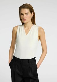 Selected Femme MIT V-AUSSCHNITT ÄRMELLOSES - Blouse - snow white