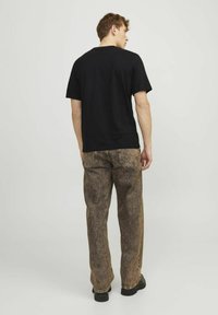 Jack & Jones RUNDHALS  - Camiseta estampada - black