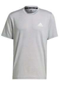 Ljusgrå T-shirt med kort ärm gjord av strukturerad tyg. Har Adidas-logotyp i vitt på övre vänstra bröstet och kontrasterande axelaccent.